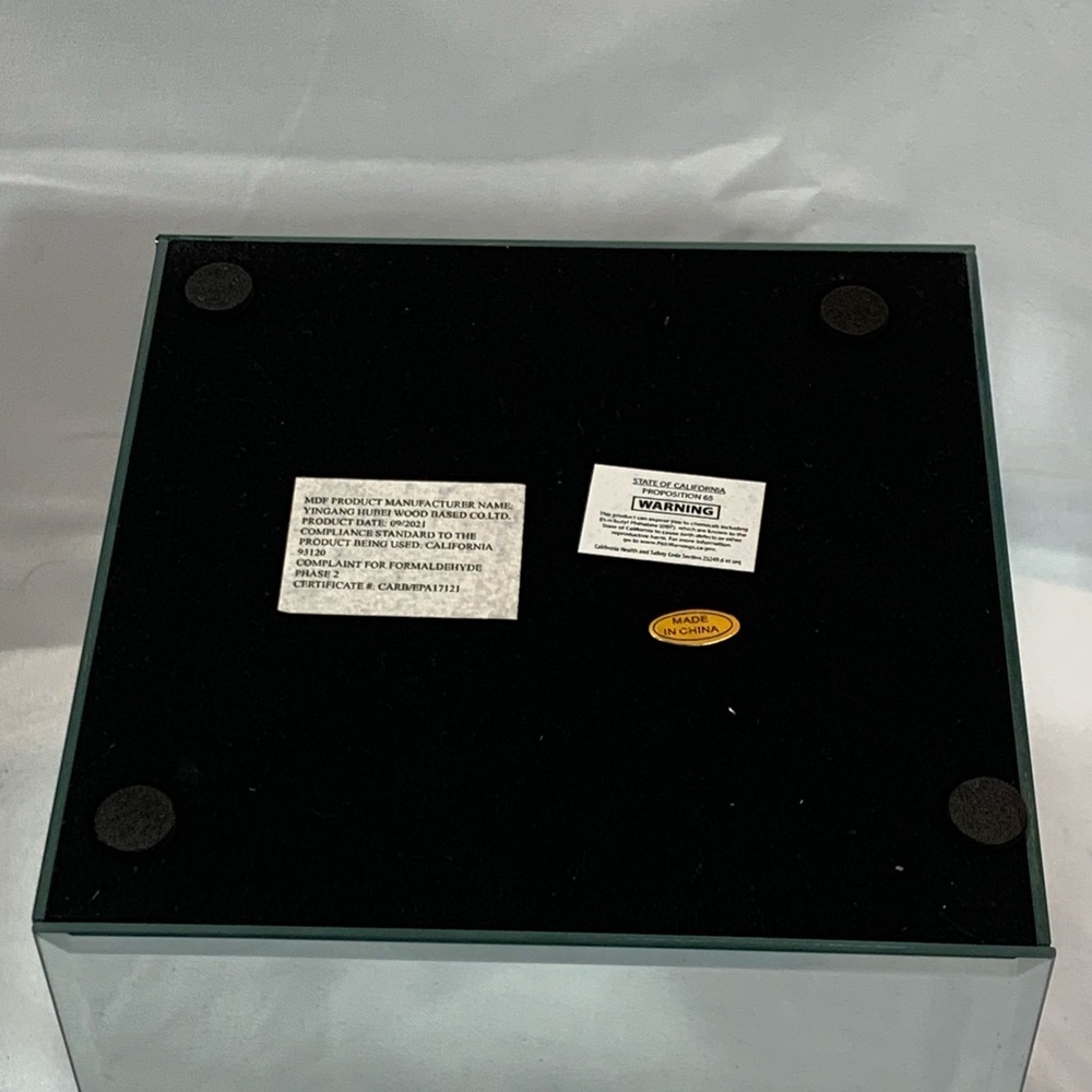 NWOT “Always and Forever” Mirrored Jewelry/Trinket Box - Picture 6 of 7